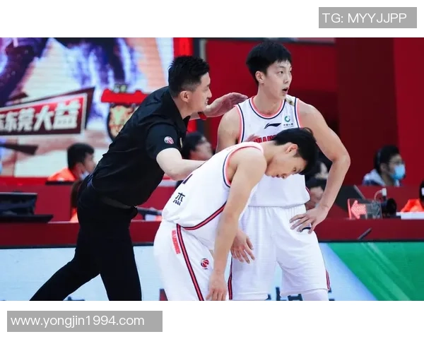 武汉羽毛球队在钻石联赛中以92分稳居积分榜首位